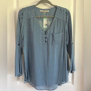 41 Hawthorn Trinidad Chevron Print Henley Top